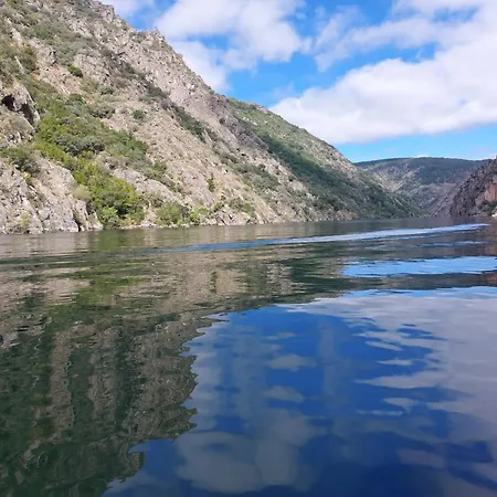 O Fogar Do Forno - En La Ribeira Sacra 度假居 Rubiacos
